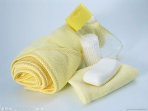 前胸后背長(zhǎng)痘痘怎么辦？科學(xué)護(hù)膚與日常用品選購(gòu)指南